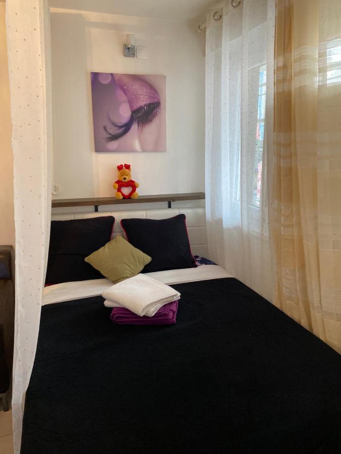 Zola Homestay