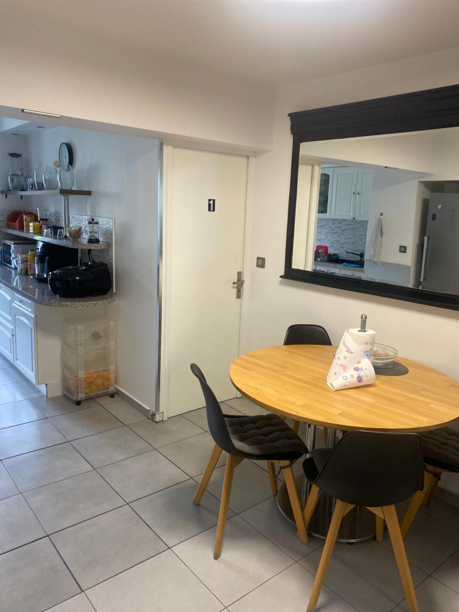 Homestay Zola